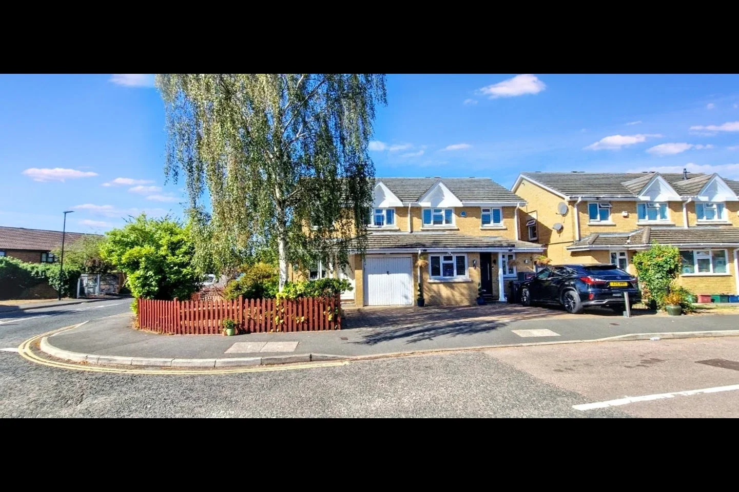 House Westmacott Drive in Greater London