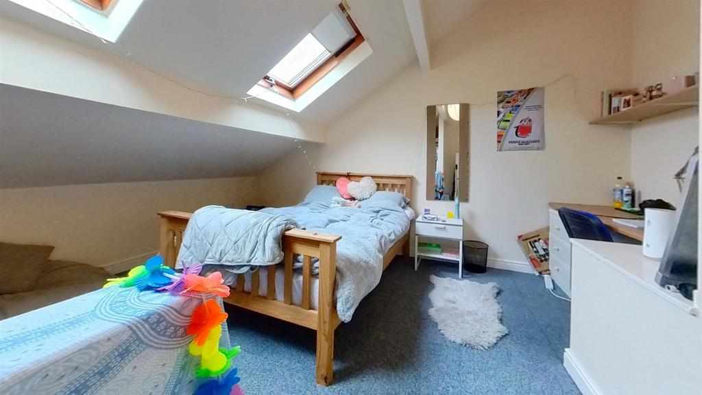 Flat Dawlish Road in Birmingham