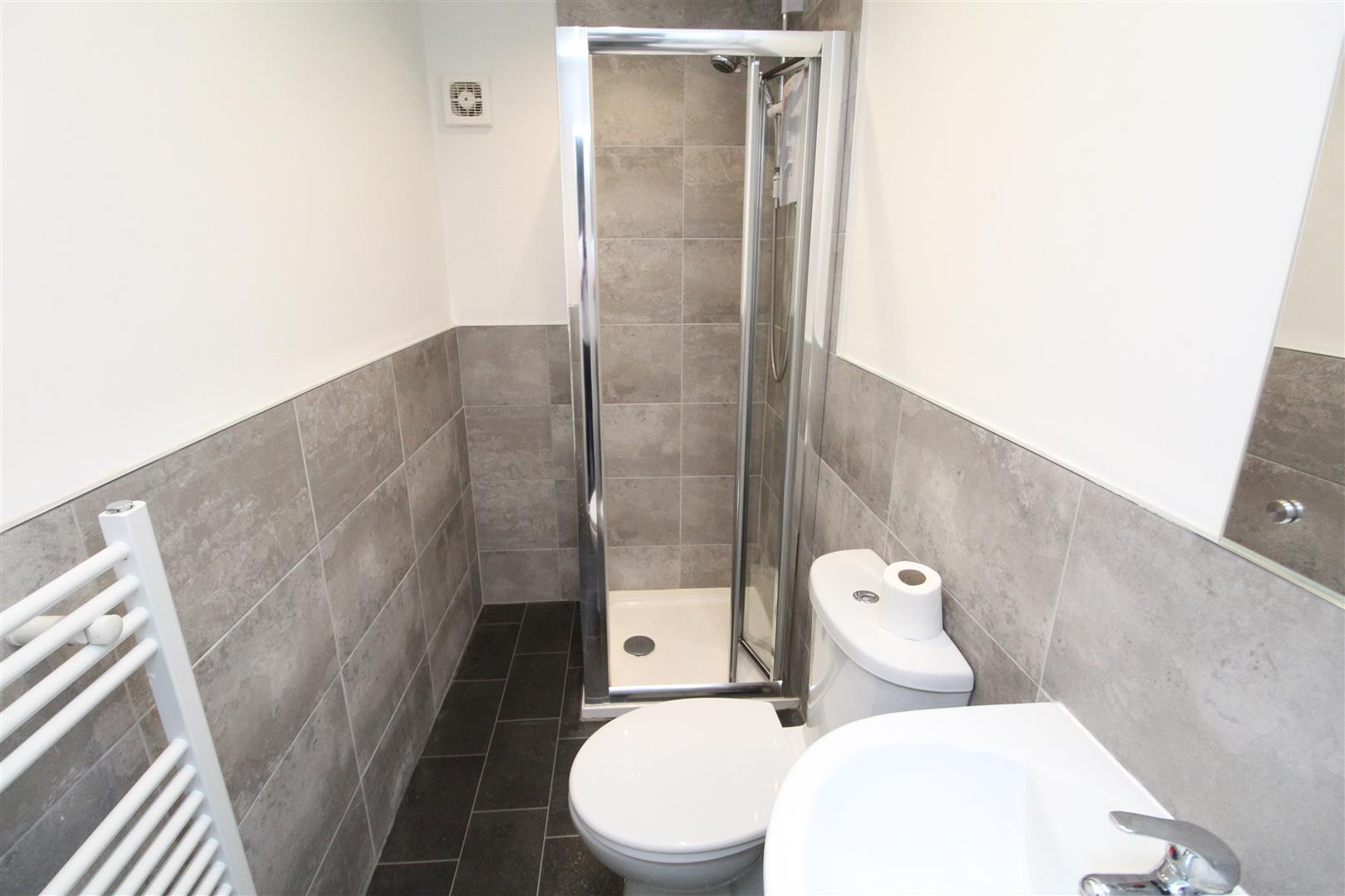 Flat Woodfield Road in Blackpool