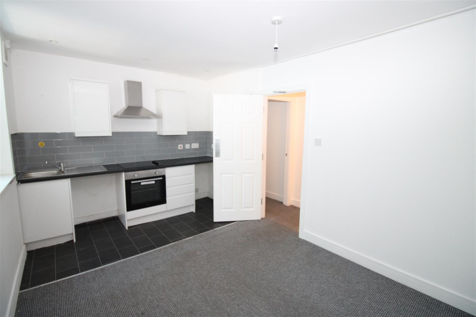Flat Woodfield Road in Blackpool