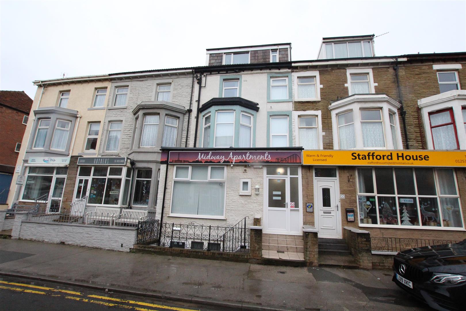 Flat Woodfield Road in Blackpool