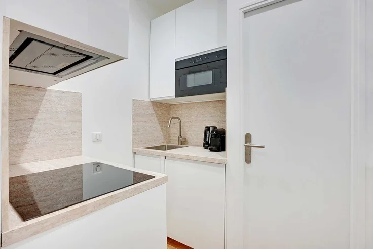 Flat Rue de Tracy in Paris