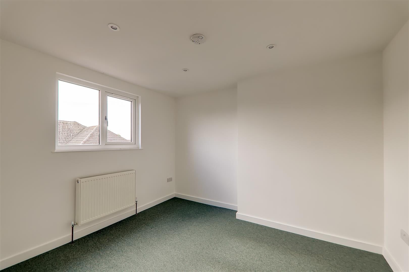 Room Hertford Road in Worthing