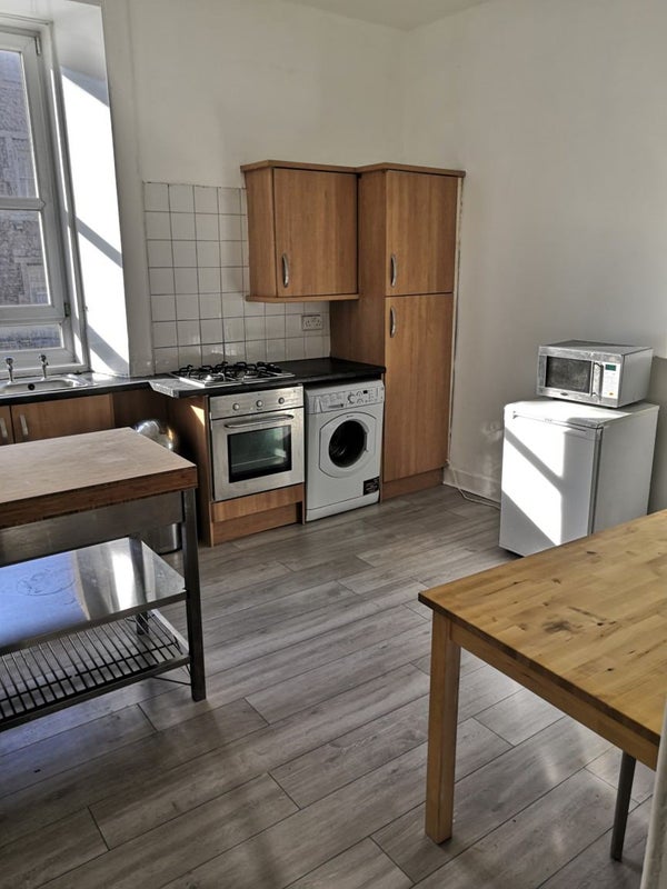 Flat Orwell Place in City of Edinburgh
