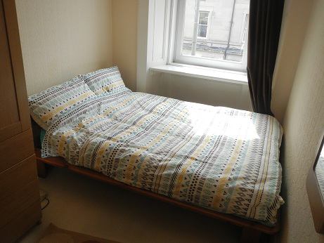 Flat Orwell Place in City of Edinburgh