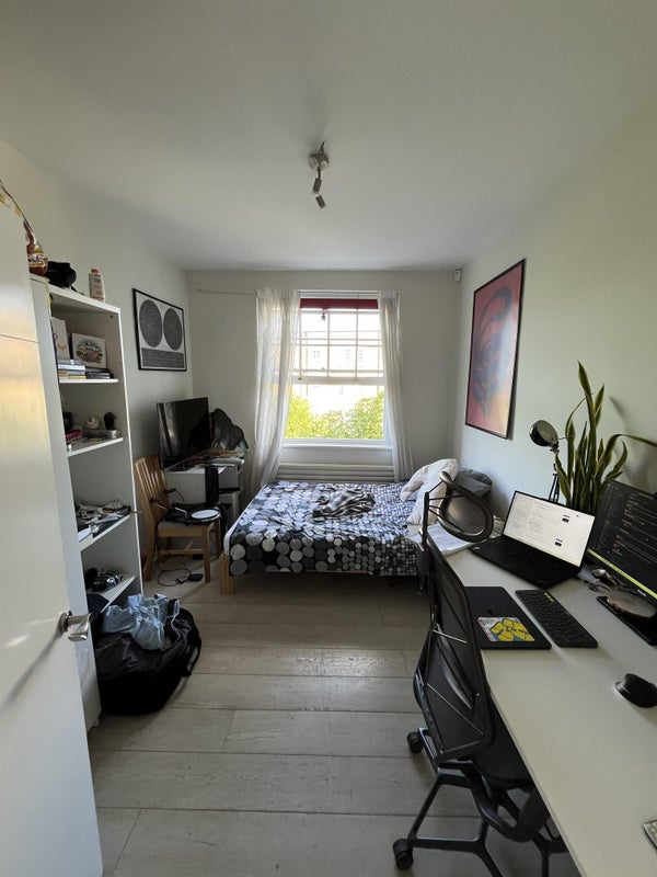 Room Marlborough Place in City of Westminster