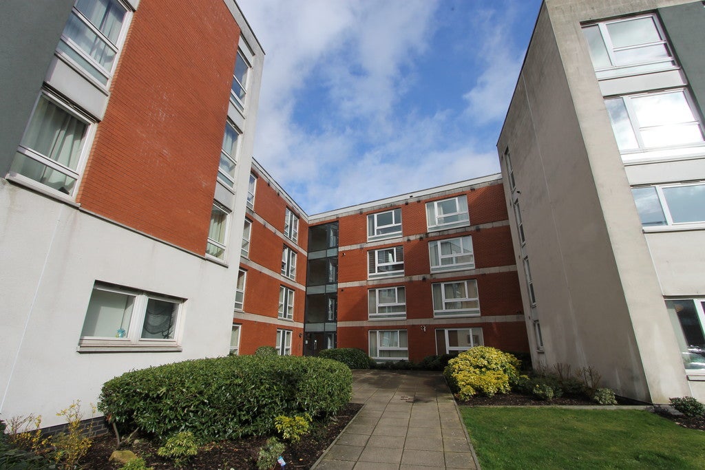 Flat Hanson Park in Glasgow