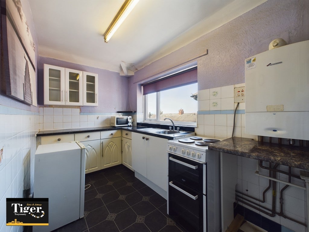 Flat Grasmere Road in Blackpool