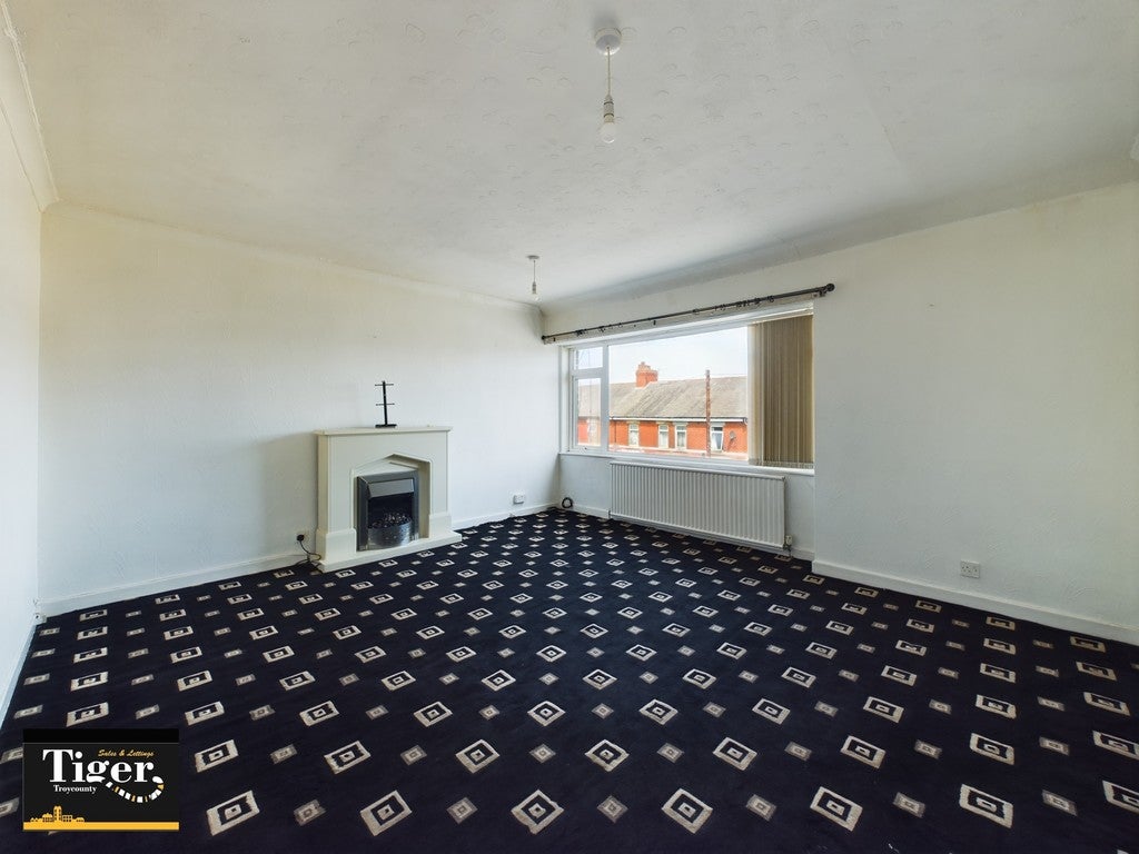 Flat Grasmere Road in Blackpool