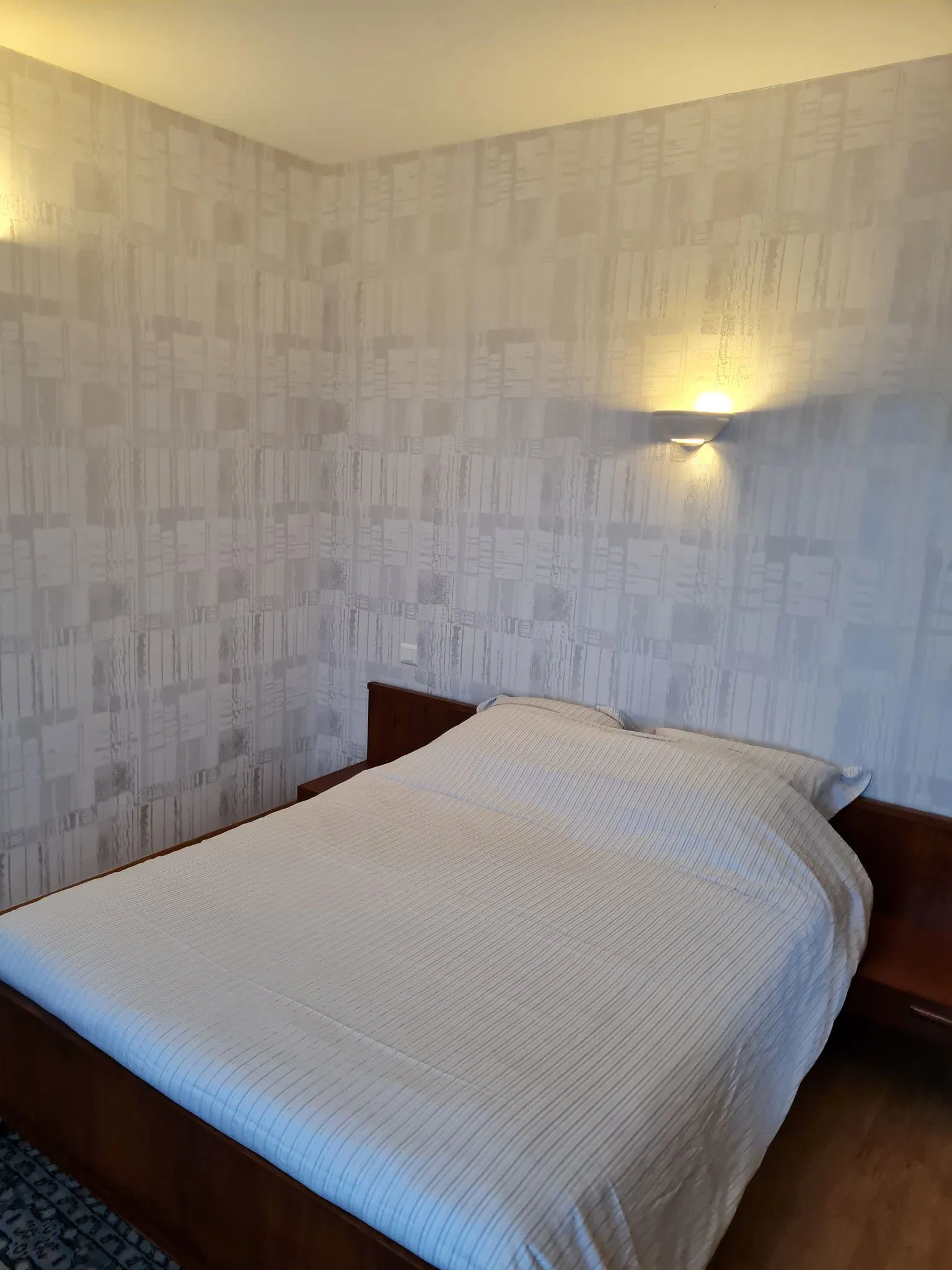 Room Chemin de la Mairie in Léojac