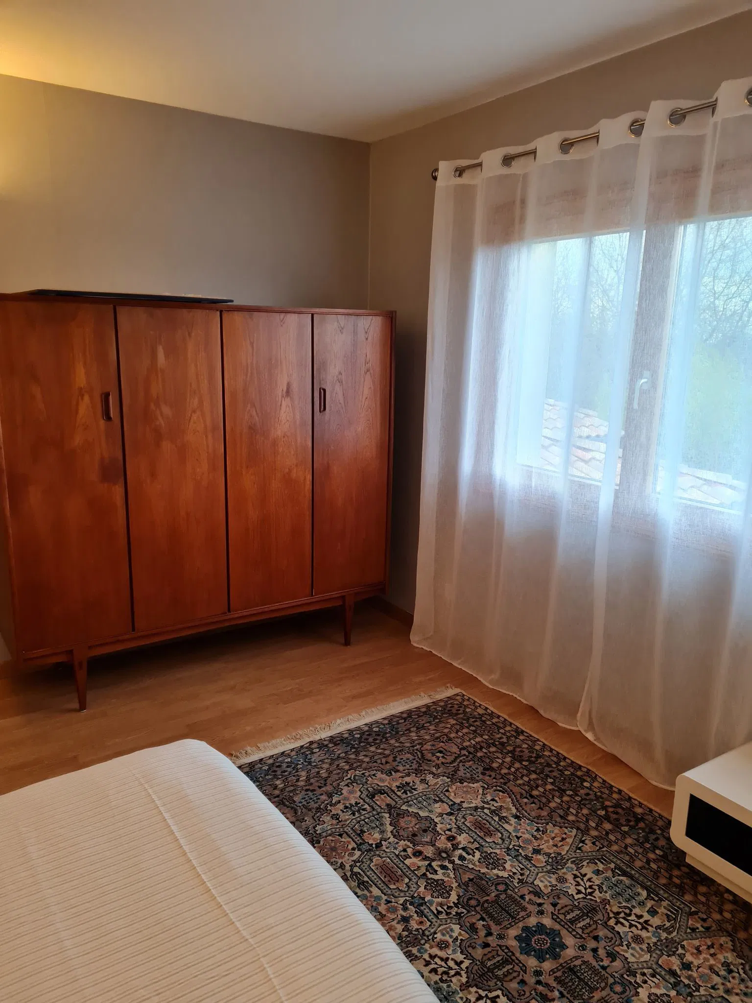 Room Chemin de la Mairie in Léojac