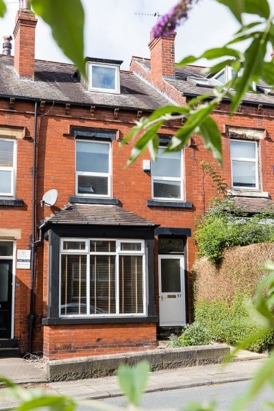 House Headingley Avenue in Leeds