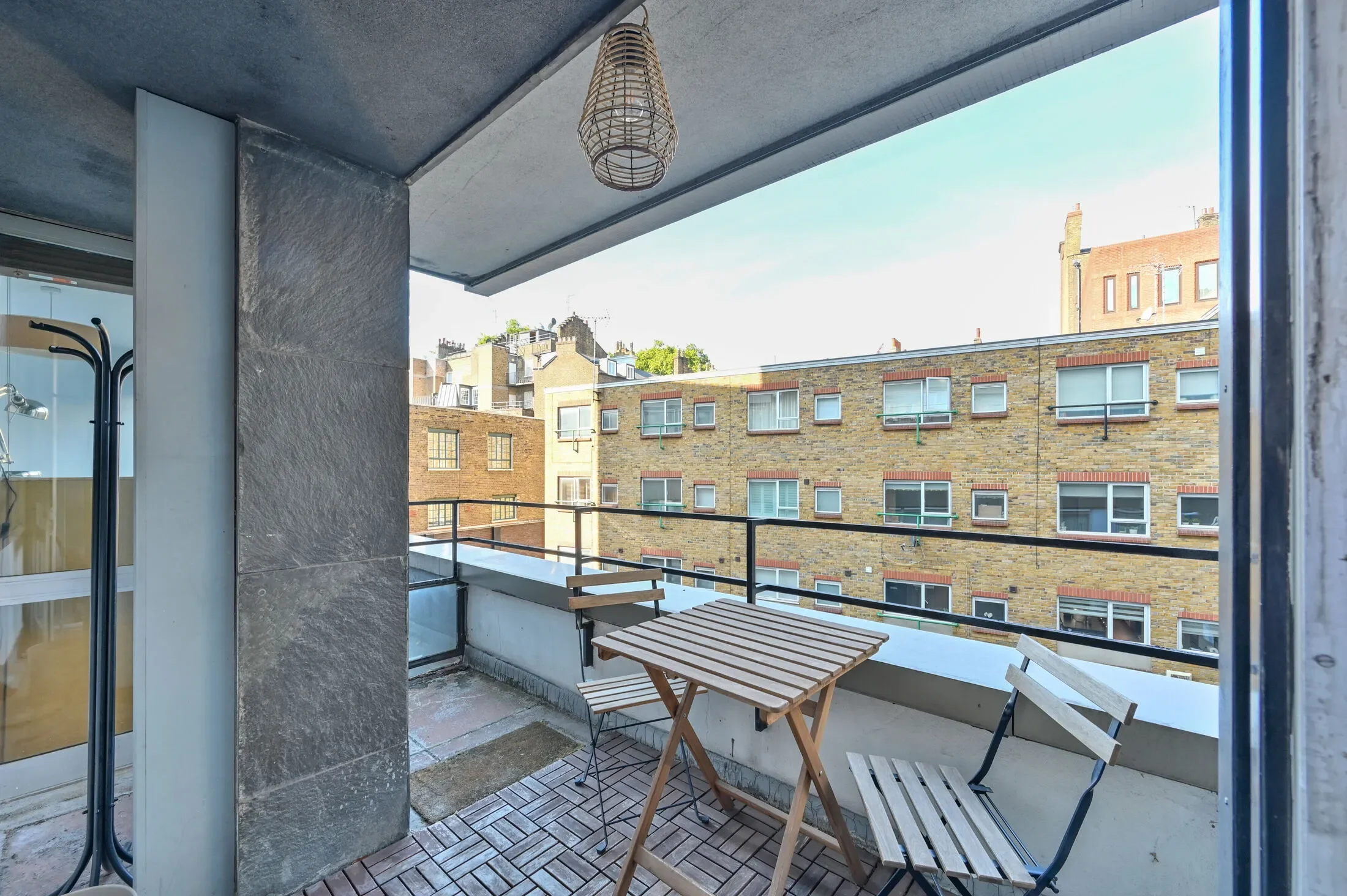 Flat Jacob's Well Mews in City of Westminster