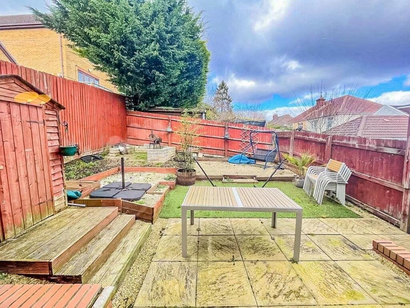 House Queensdown Gardens in Bristol