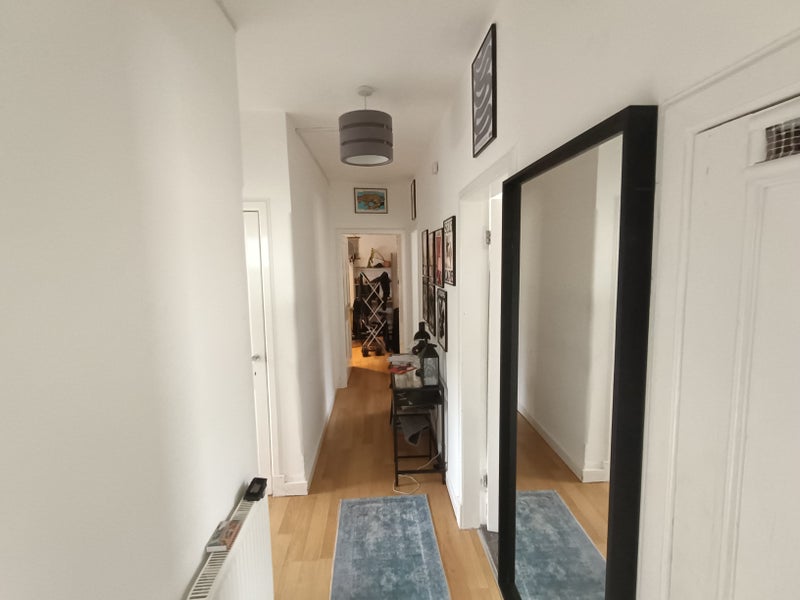 Room Calder Road in City of Edinburgh