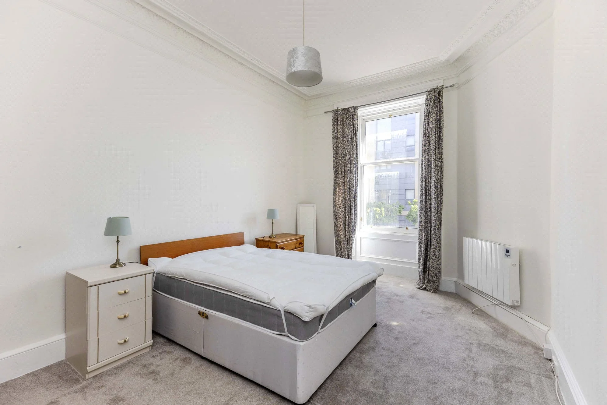 Flat Dundas Street in City of Edinburgh