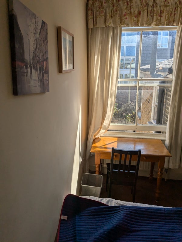 Room Candahar Road in Greater London