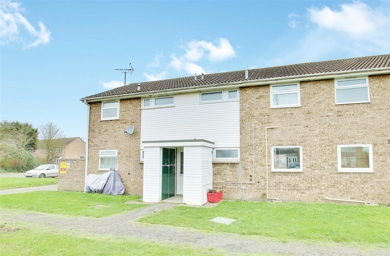 Flat Shakespeare Road in Huntingdonshire