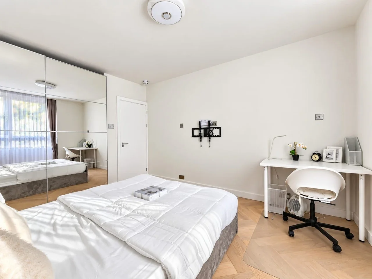 Flat Robert Street in Greater London