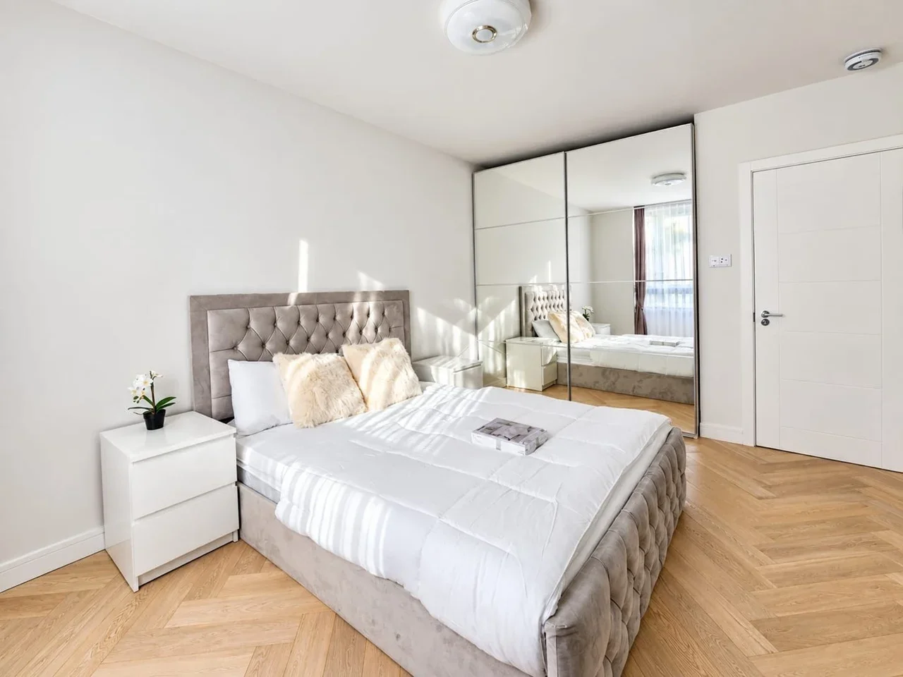 Flat Robert Street in Greater London