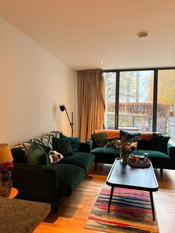 Room Honour Lea Avenue in Greater London