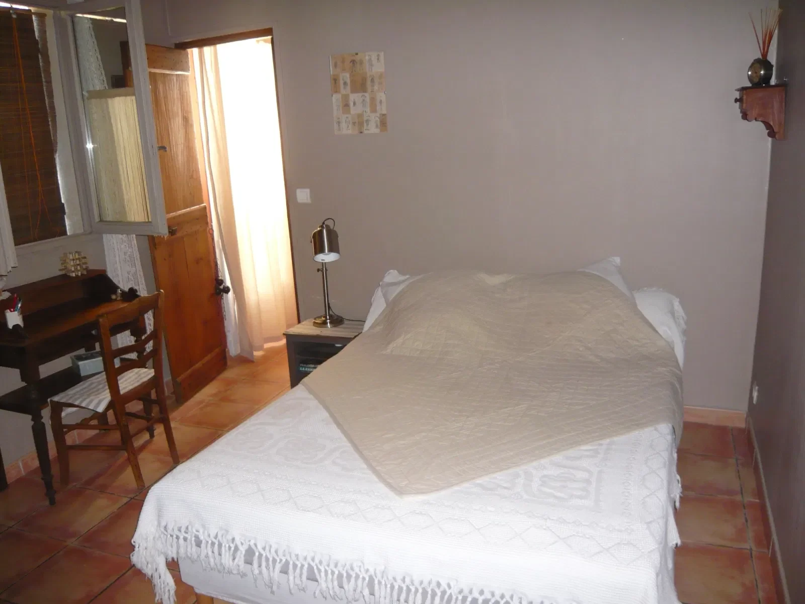 Appartement Avenue Cabassan Clarettes à Beauvoisin