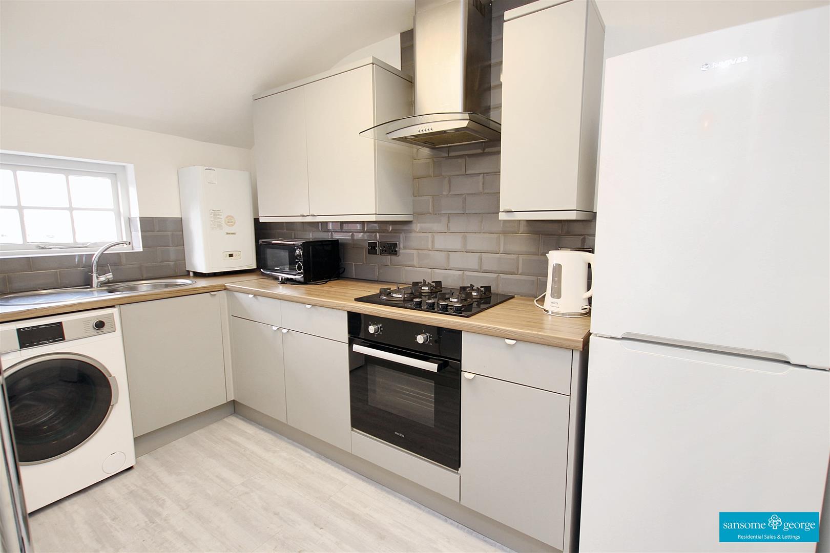 Flat Caversham Road in Reading