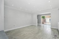 Flat Firs Avenue in Greater London