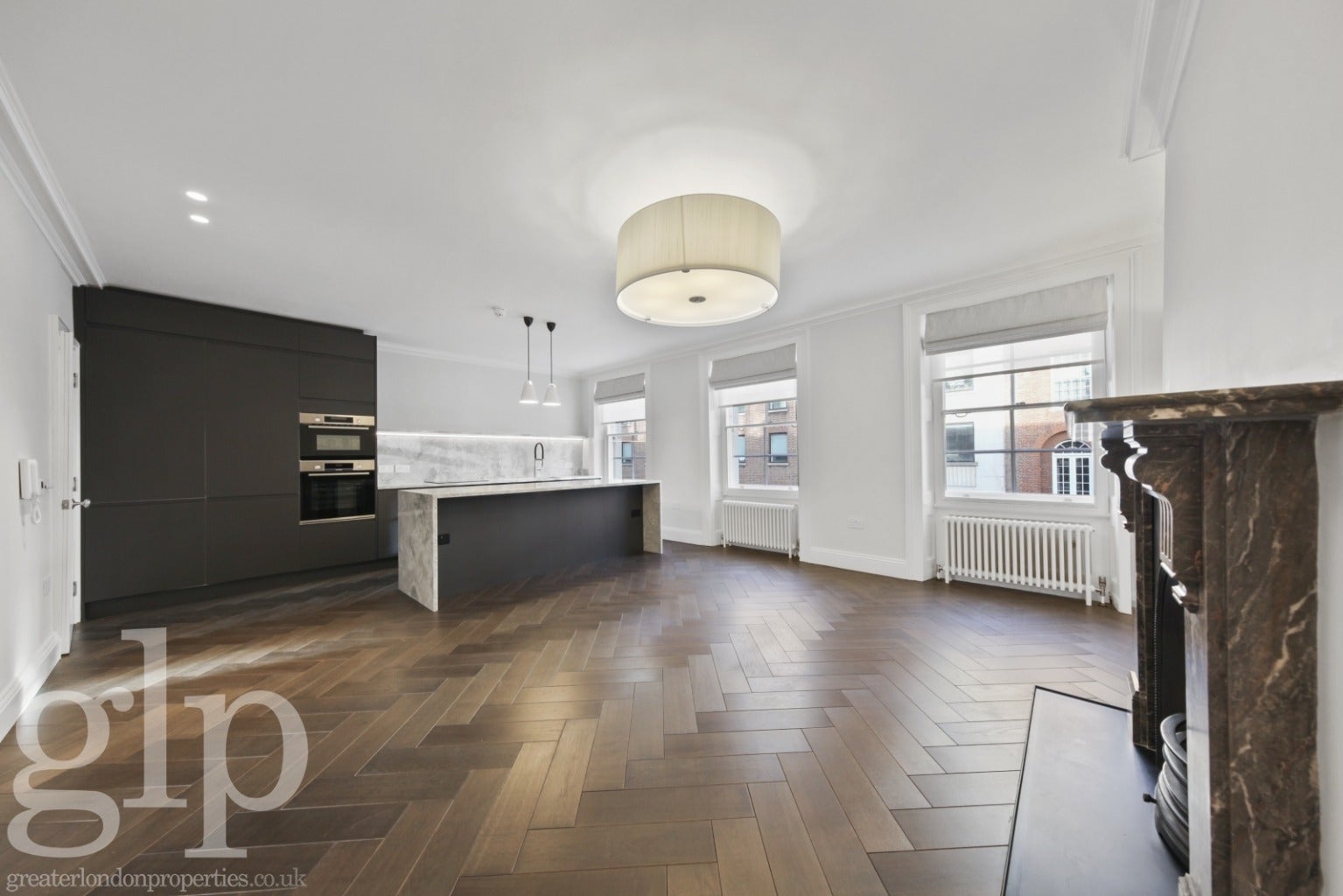 Flat Gower Street in Greater London