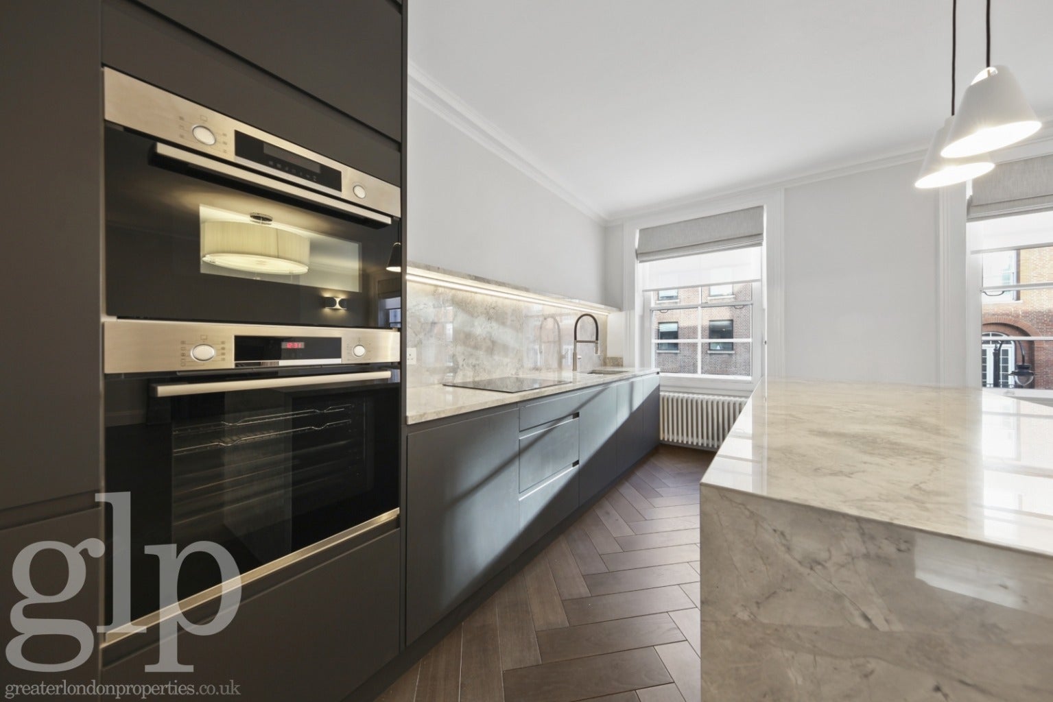 Flat Gower Street in Greater London