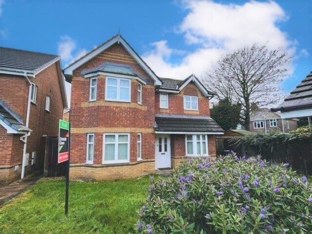 House Drummond Court in Widnes