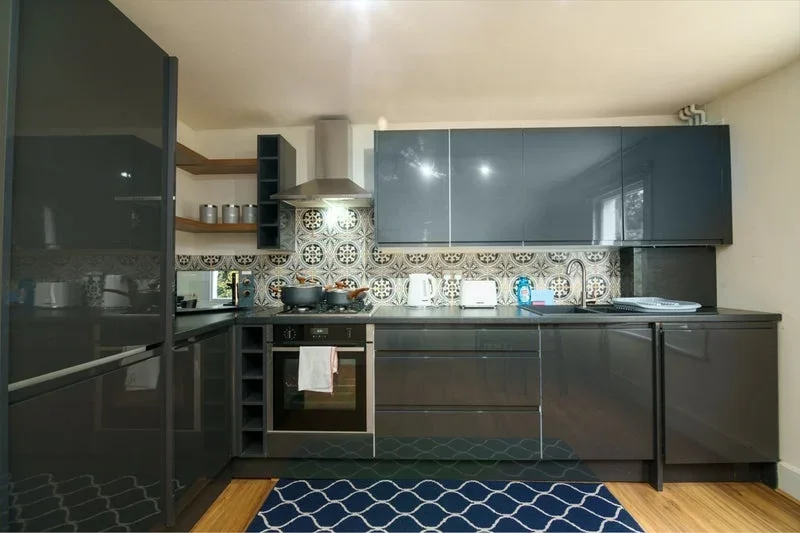 Room Agamemnon Road in Greater London