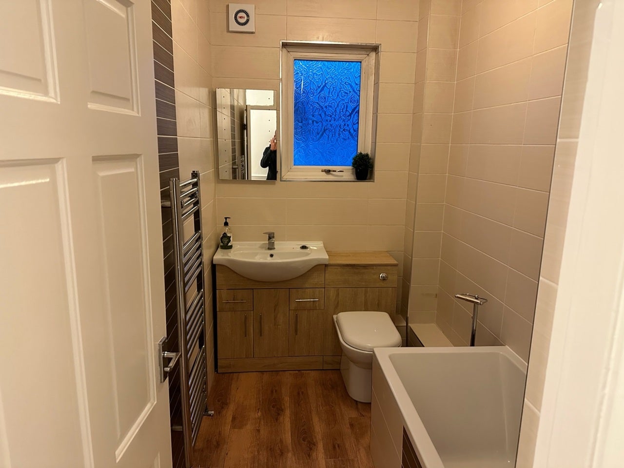 Room Murray Road in Rugby