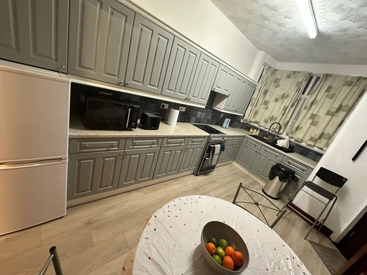 Room Murray Road in Rugby