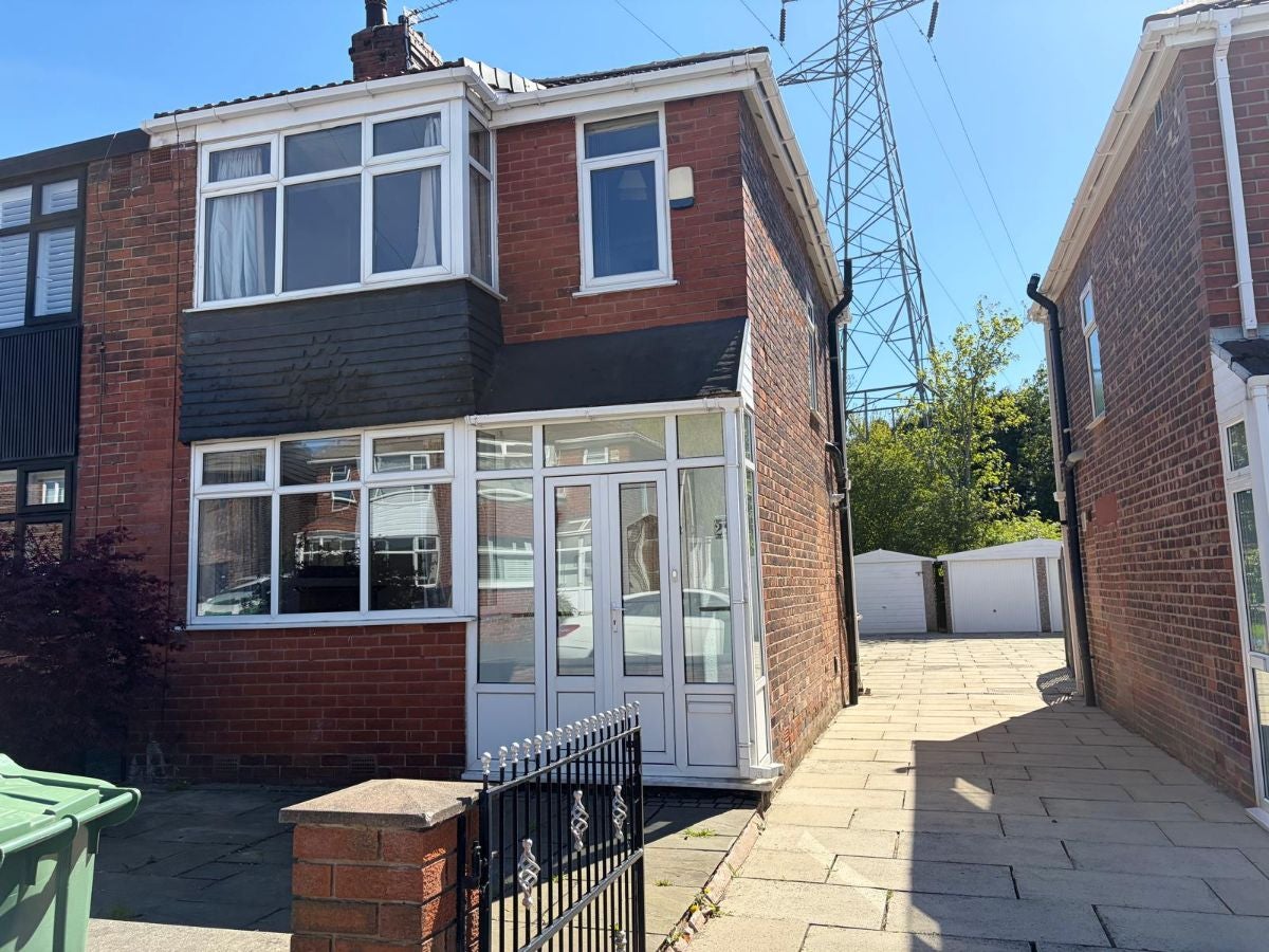 House Kirby Avenue in Chadderton