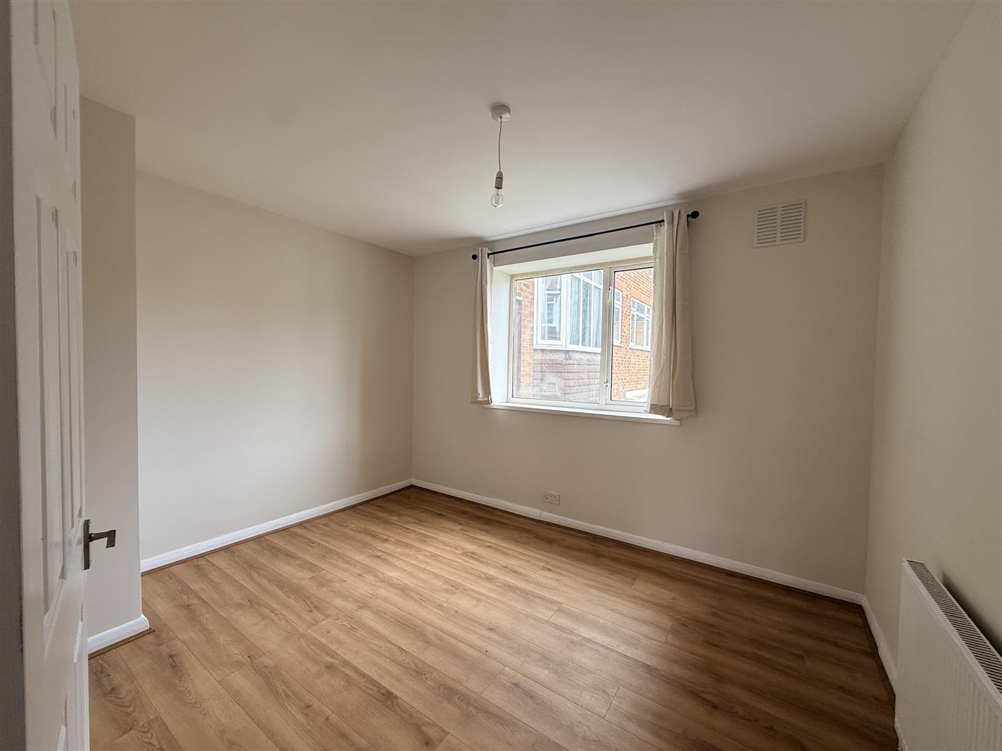 Flat Anerley Road in Greater London