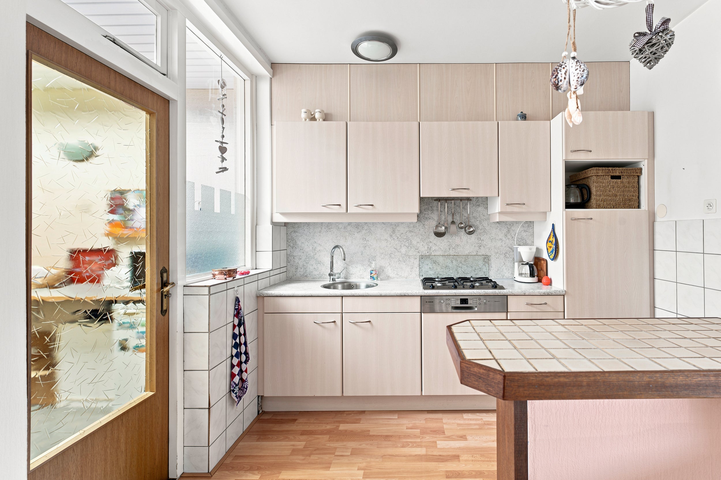 Tussenwoning te koop: Donker Curtiusstraat 4, Vlissingen
