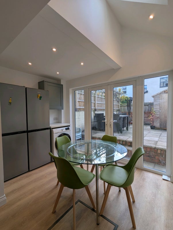 Room Montgomery Street in Bristol