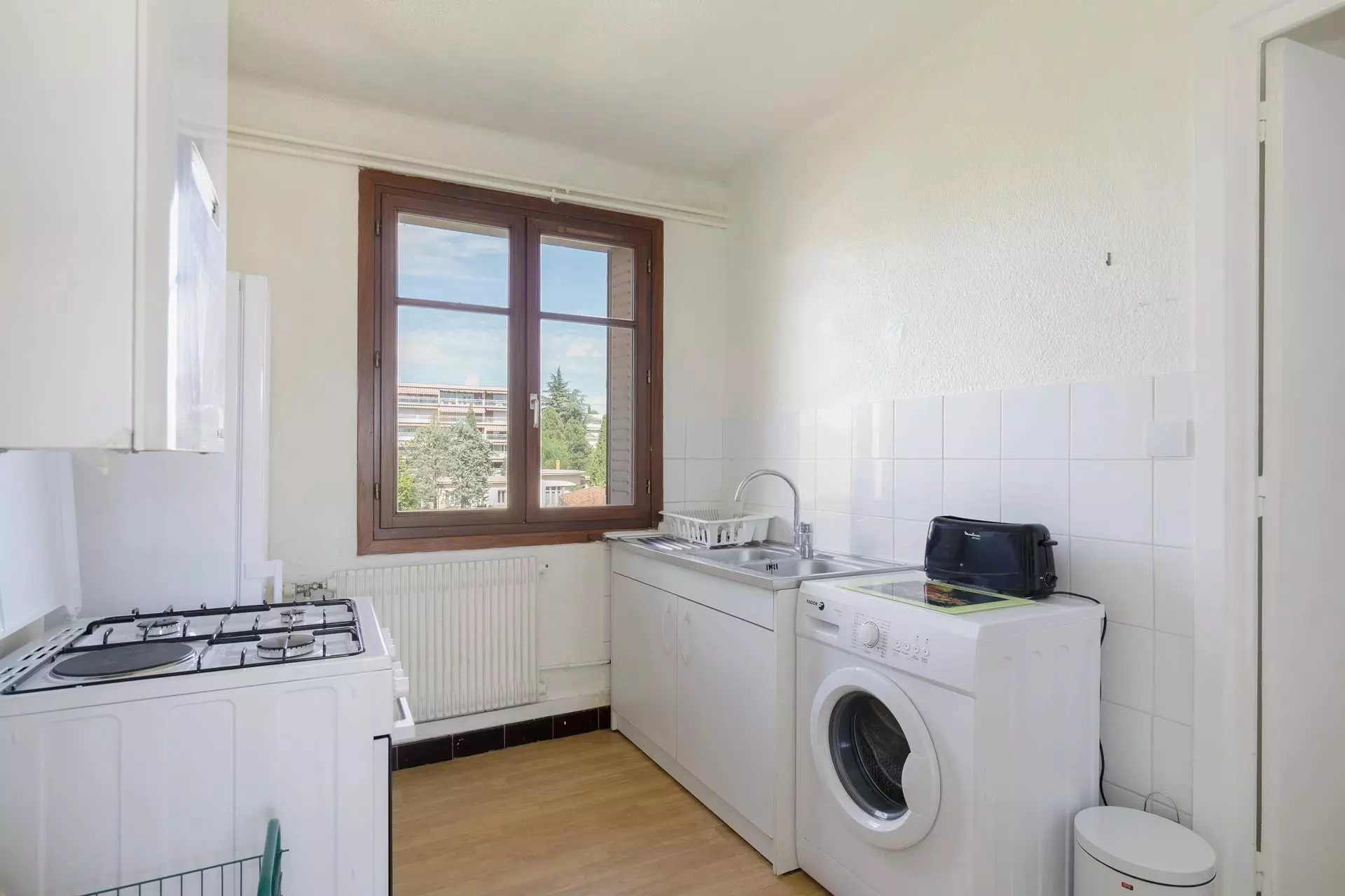 Room Rue de Margnolles in Caluire-et-Cuire