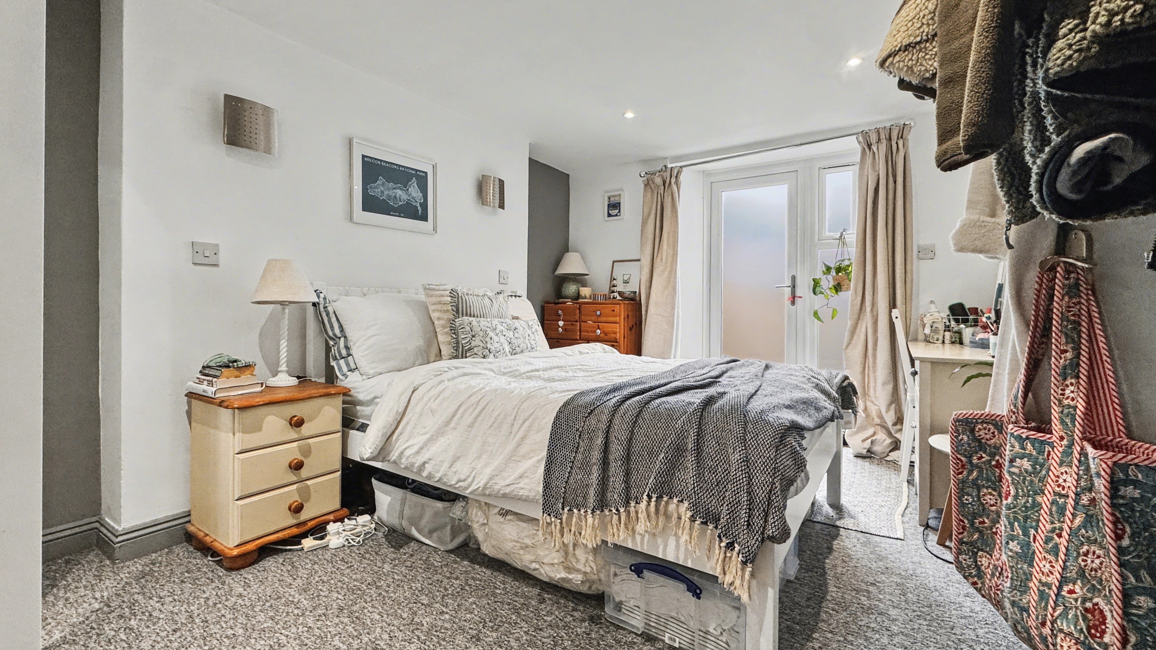 Flat Arley Hill in Bristol