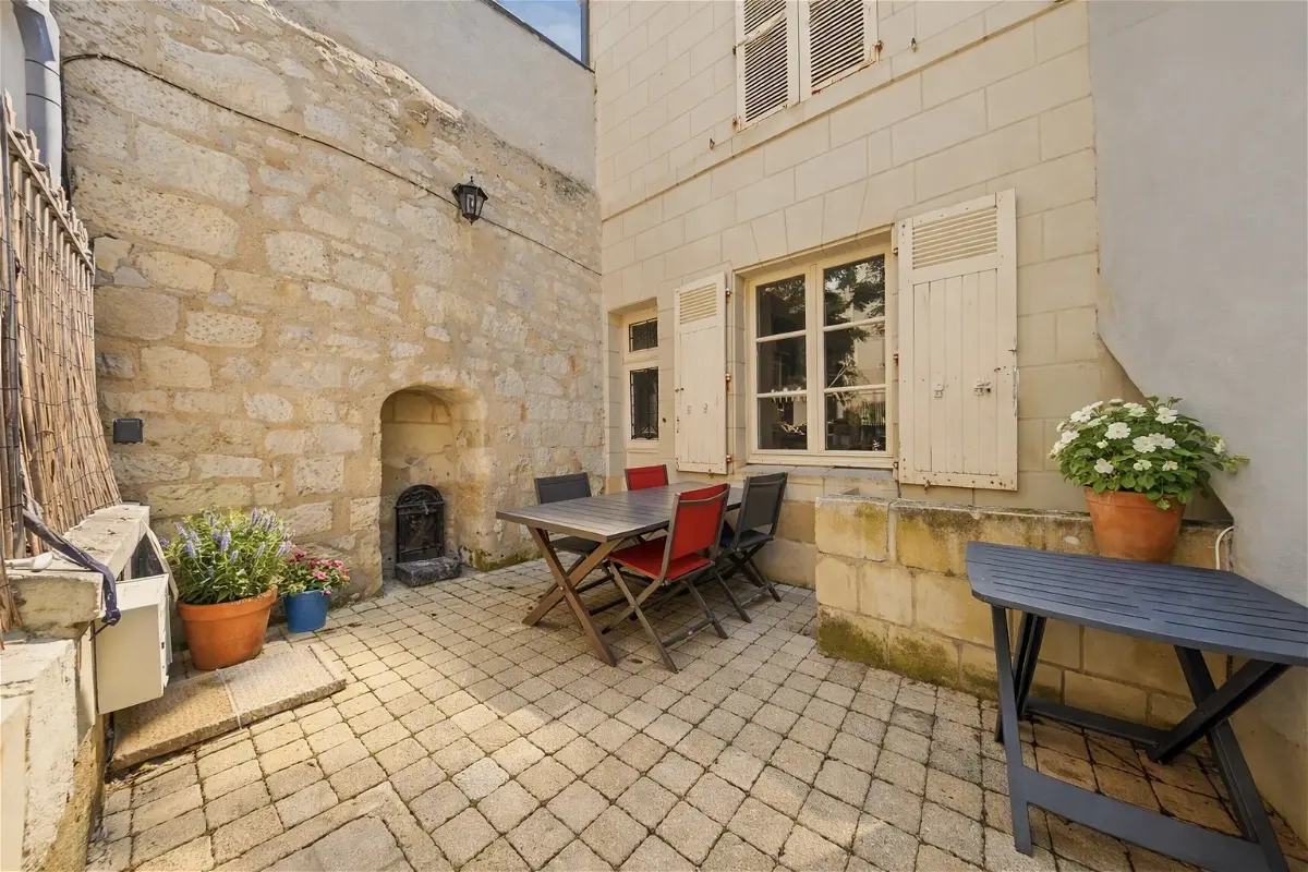 Maison Rue Philippe de Commines à Chinon
