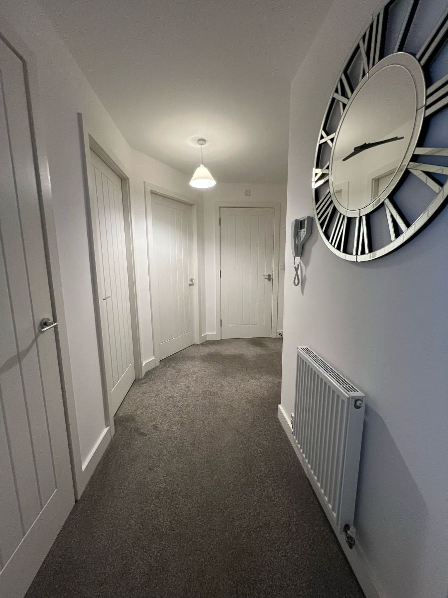 Flat Beacon Lane in Heswall