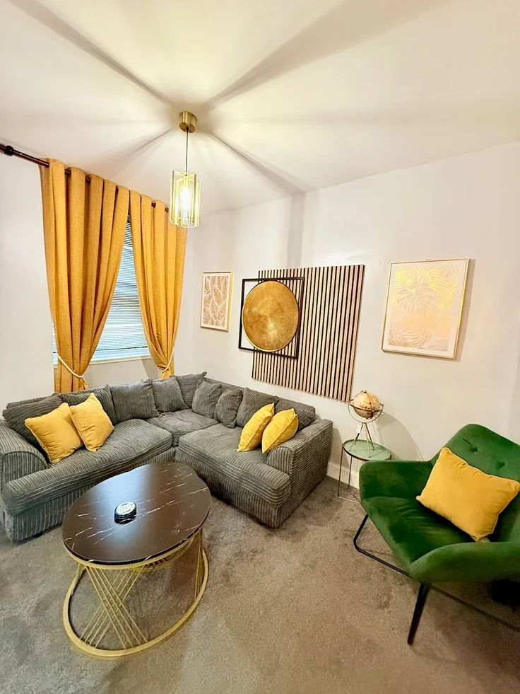 Flat East Fountainbridge in City of Edinburgh
