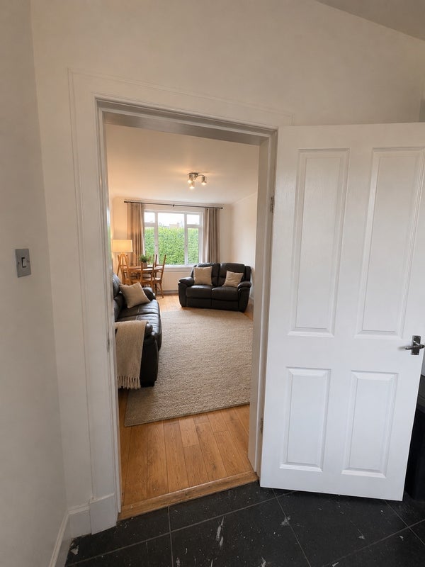 Flat Featherhall Avenue in City of Edinburgh