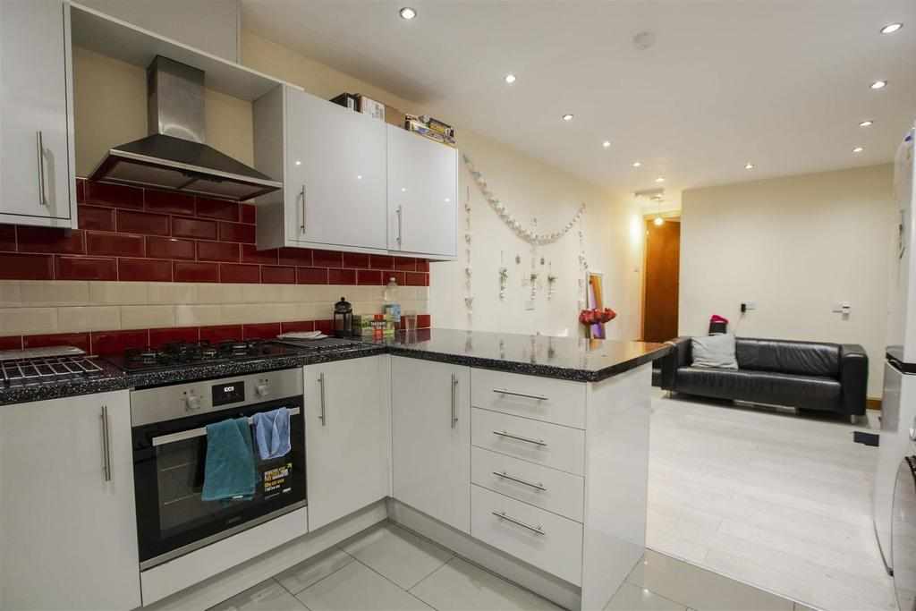 Flat Tiverton Road in Birmingham