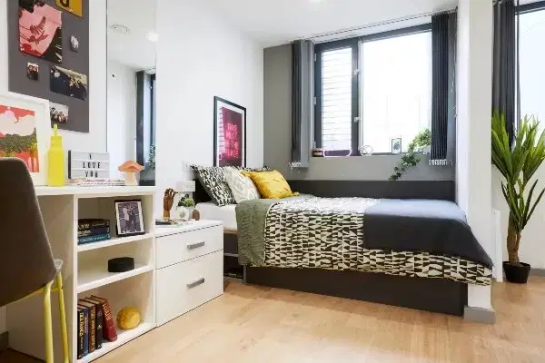 Room Staniforth Street in Birmingham