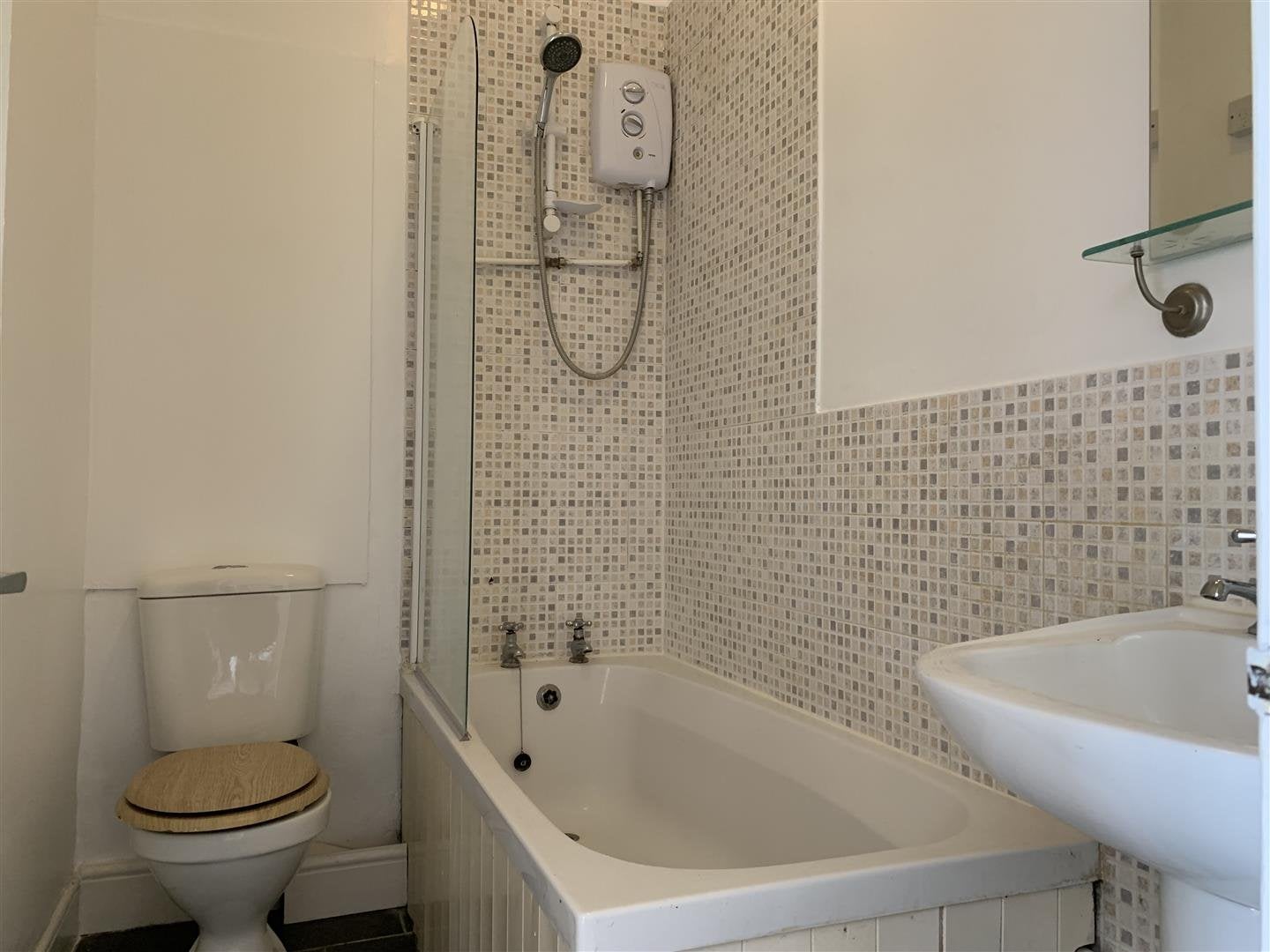 Flat Spencer Square in Thanet