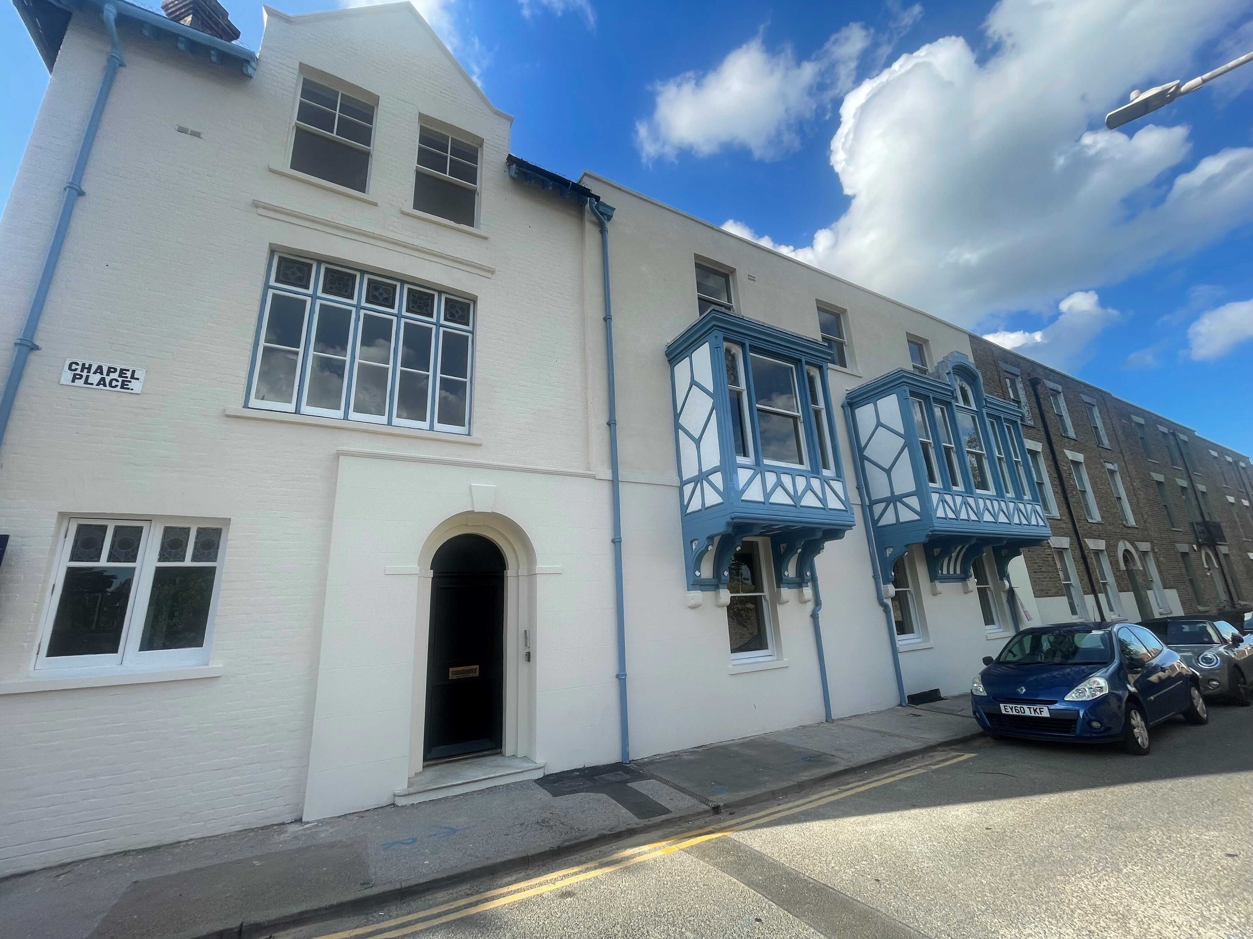 Flat Chapel Place in Thanet