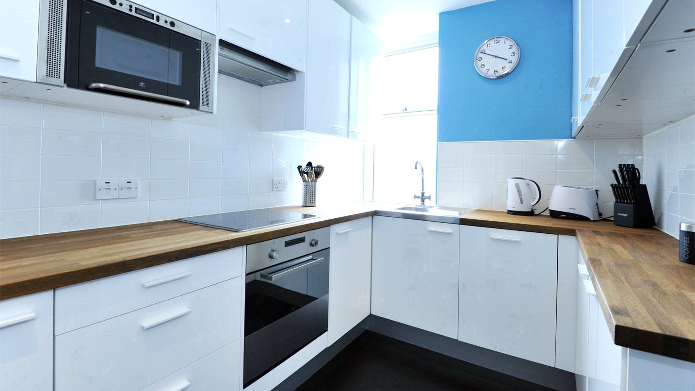 Flat Holburn Road in Aberdeen City