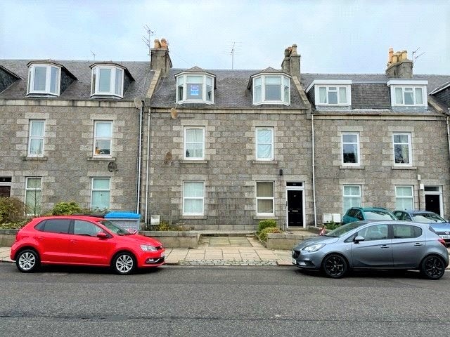 Flat Holburn Road in Aberdeen City